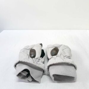Guantes grises talla 8 años
