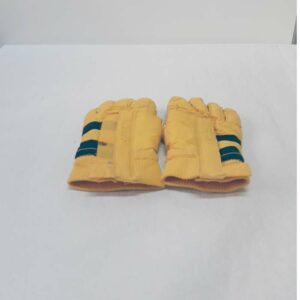 NO DISPONIBLE-Guantes amarillos talla 3