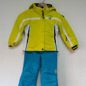 CONJUNTO CAZADORA Y PANTALÓN