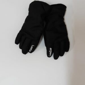 NO DISPONIBLE-GUANTES NEGROS Talla 6 años