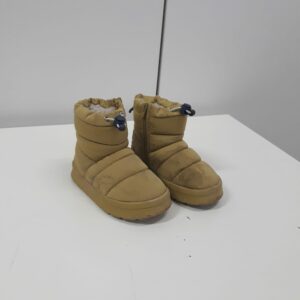 Botas - número 23